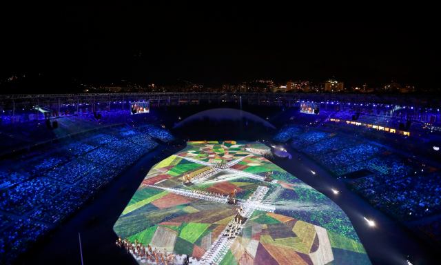 2016 Rio Olympics - Opening ceremony - Maracana - Rio de Janeiro, Brazil - 05/08/2016. Actors perform during the opening ceremony      REUTERS/Pawel Kopczynski FOR EDITORIAL USE ONLY. NOT FOR SALE FOR MARKETING OR ADVERTISING CAMPAIGNS.