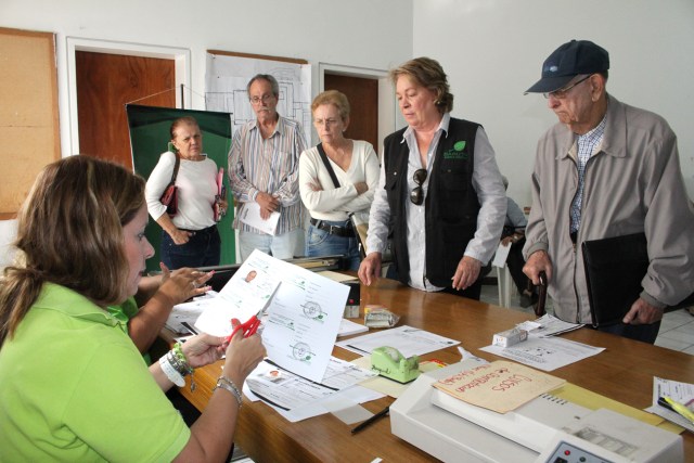 JORNADA DE CARNETIZACIÓN BARUTA 020