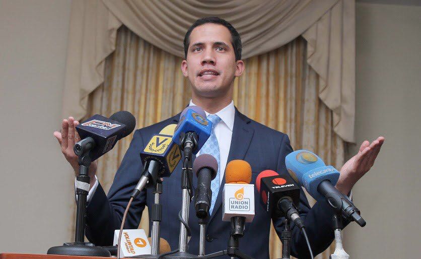 Diputados Juan Guaidó e Ismael García denunciaron a Nicolás Maduro ante el MP