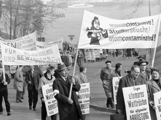 Pruebas atómicas francesas en el Sáhara