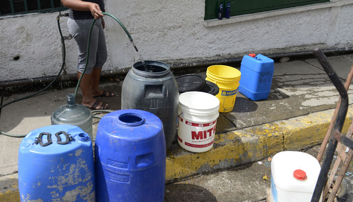 Reportan que varios sectores del estado Miranda se encuentran sin agua desde hace varios días #8Ago