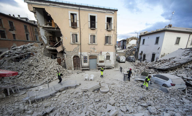 Plaza central de Amatrice 2