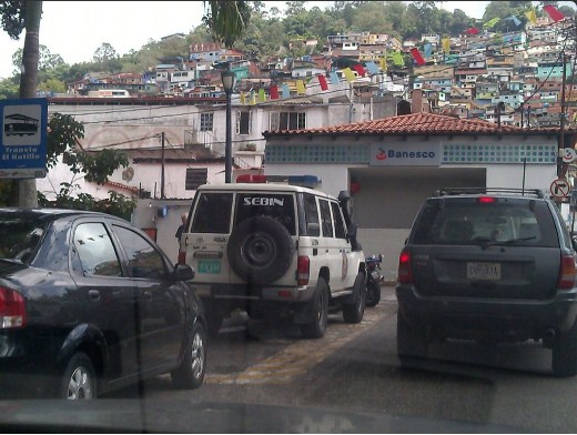 Smolansky informa que patrulla del Sebin se retiró de la alcaldía El Hatillo