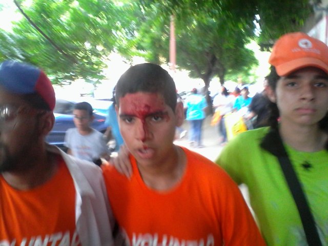 joven coro 7S