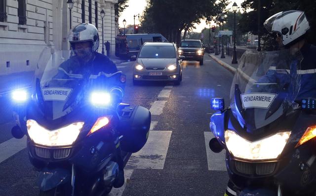 Sospechoso de atentados de París guarda silencio ante el juez