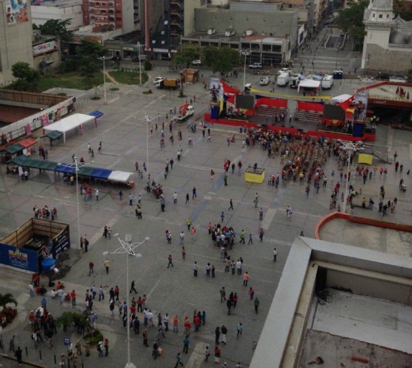 chavista en la plaza Diego Ibarra