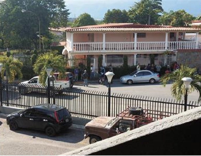 Van dos detenidos por el múltiple homicidio en la residencia del Comisario (J) Alfonso