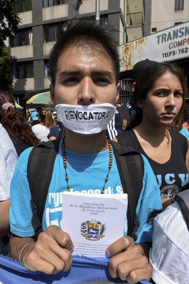 marcha protesta revocatorio