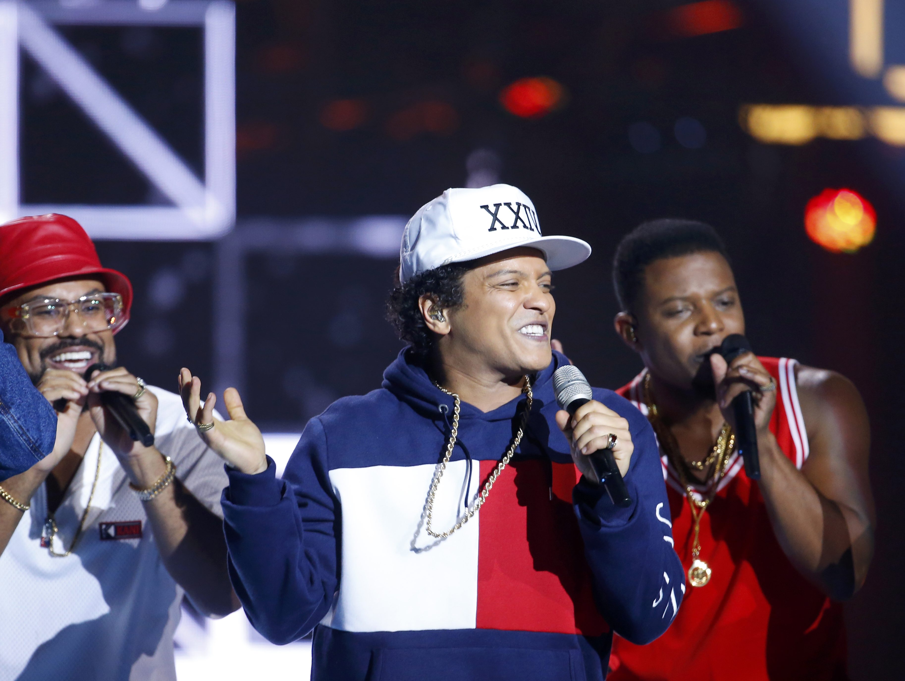 Bruno Mars se une a la lista de actuaciones de los Grammy