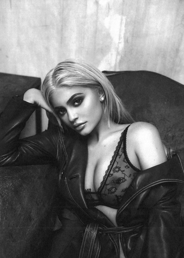 kylie-jenner-112116