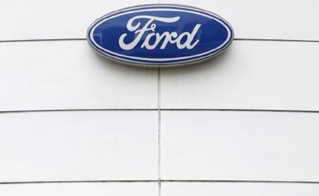 Una sucursal de Ford en Caracas, mar 27, 2015. Ford Motor Co paralizó su producción en Venezuela la semana pasada y la reanudará en abril del año próximo, dijo el martes un ejecutivo de la automotriz estadounidense.  REUTERS/Carlos Garcia Rawlins