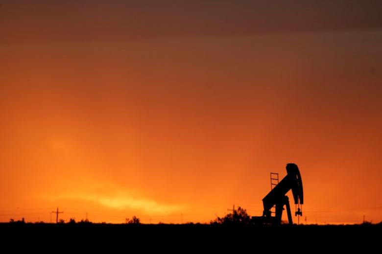 El petróleo sigue en alza en algunos mercados