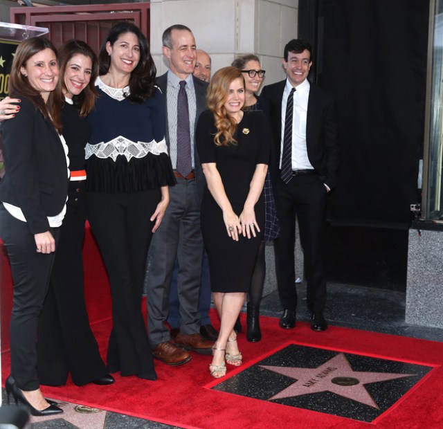 La actriz estadounidense Amy Adams recibe estrella en el Paseo de la Fama de Hollywood