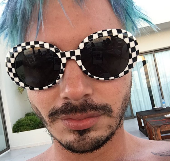 Esta es la foto de J balvin que hizo levantar sospechas