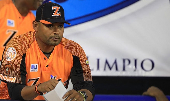 Lipso Nava premiado como Mánager del Año en la LVBP