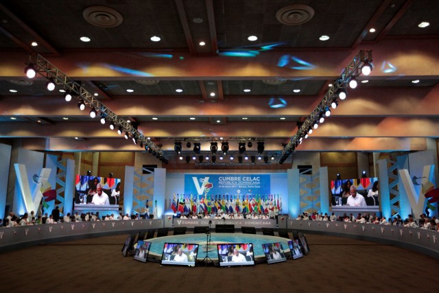 Regional leaders during a meeting of the Community of Latin American and Caribbean States (CELAC) summit in Bavaro, Punta Cana, Dominican Republic, January 25, 2017. REUTERS/Andres Martinez Casares