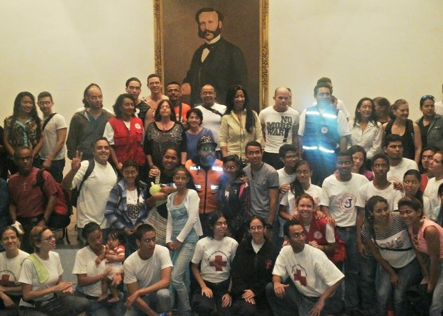 Cruz Roja conmemora sus 122 años presentando obra de teatro contra la homofobia y VIH