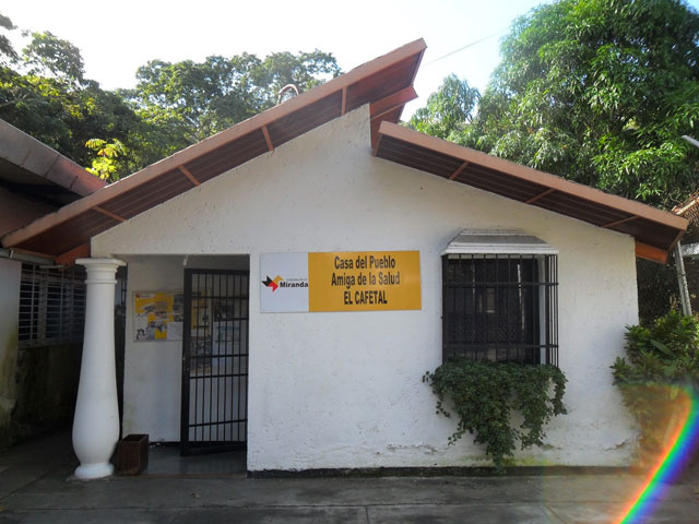 Casa-del-Pueblo-de-El-Cafetal