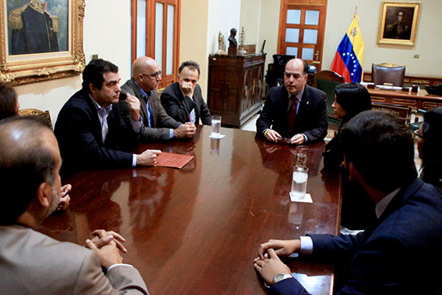 Junta Directiva de la AN y Comisión de Política Interior se reunieron con organizaciones defensoras de los DDHH