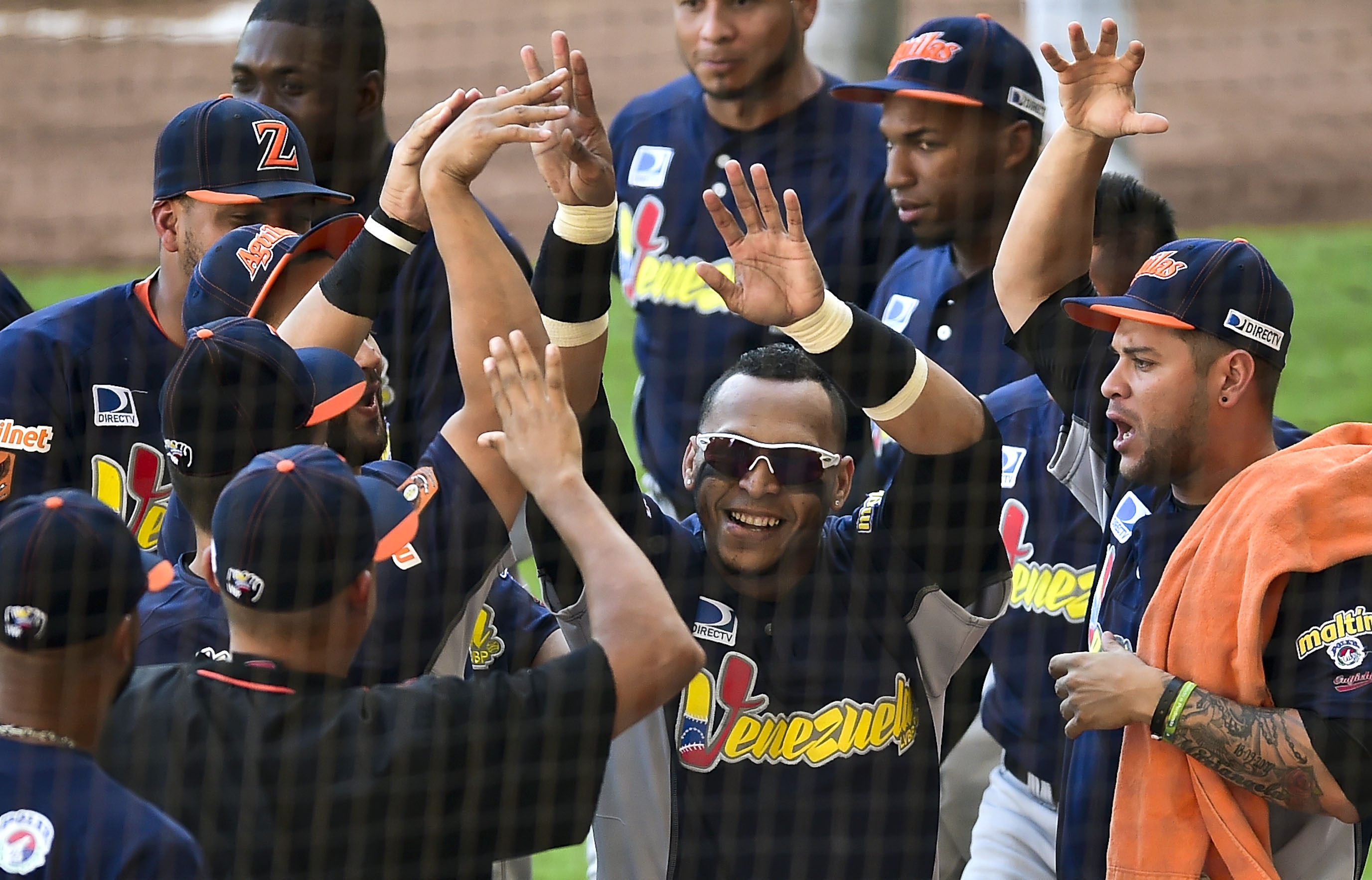 Venezuela pica adelante y se lleva el primer juego de la Serie ante Puerto Rico