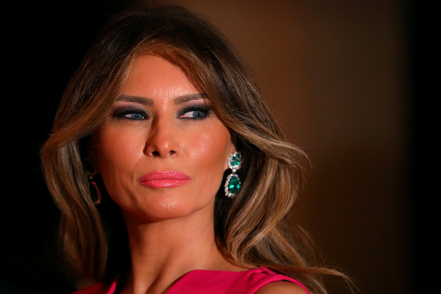 Primera dama de EEUU Melania Trump dice sentirse muy bien tras cirugía