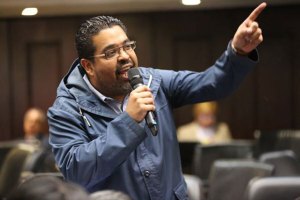 Winston Flores convoca al Parlasur para tratar proceso tiránico que vive Venezuela