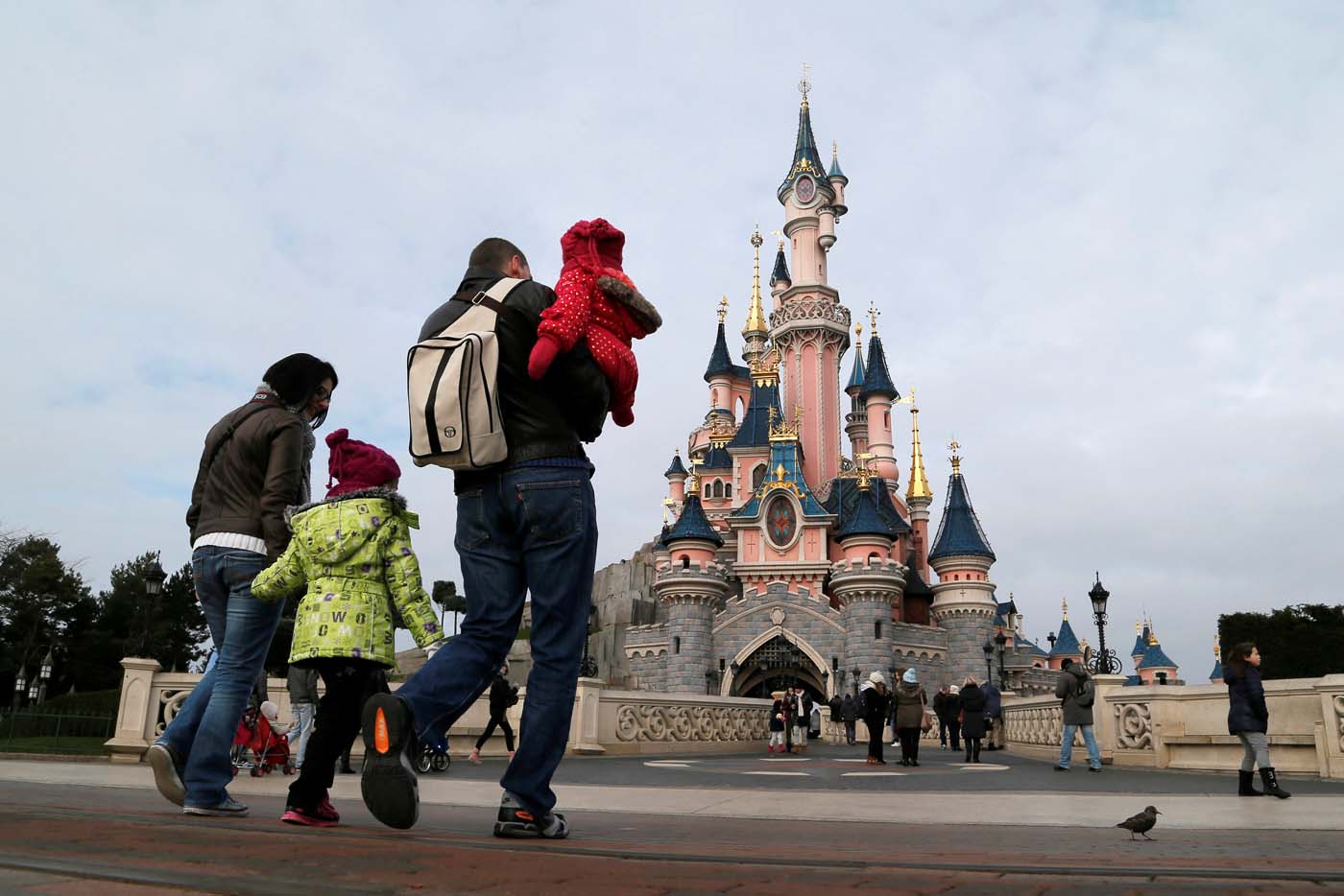 Cenizas de muertos: El macabro secreto del parque temático Disney World