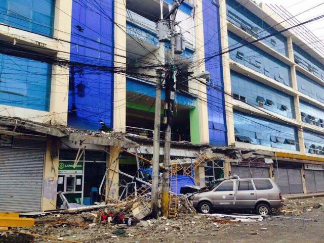 At least 15 dead in 6.7 earthquake in Surigao Del Norte province