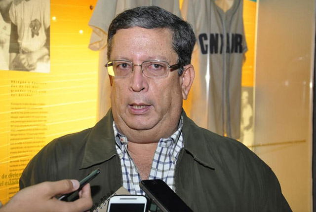 Lvbp tendrá nuevo presidente tras la renuncia de Óscar Pietro Párraga