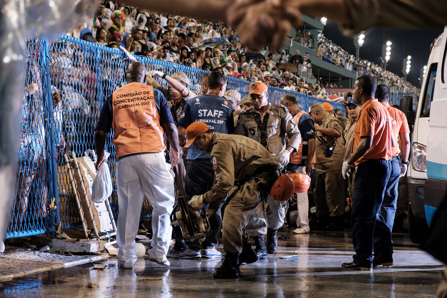 Al menos ocho heridos en accidente con carroza en el Sambódromo