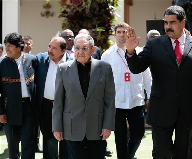 Morales, Ortega, Castro y Maduro, ayer, en la cumbre del ALBA. Foto: Anebert Rivera/DPA