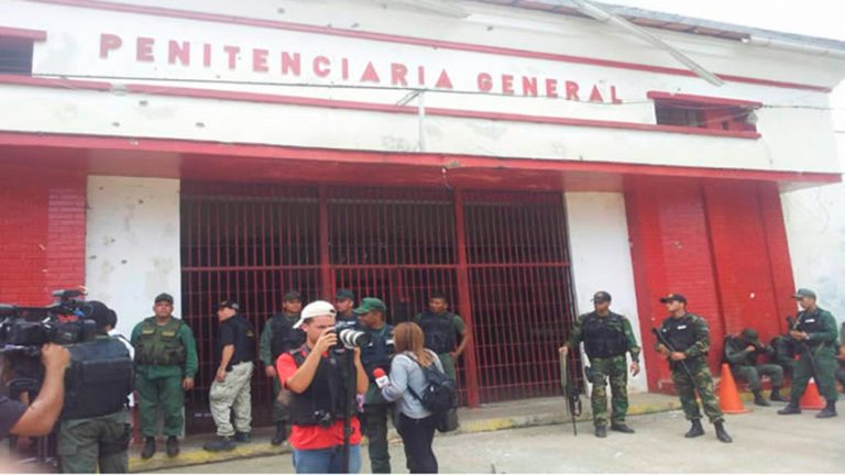 Hallaron tres cadáveres durante pesquisa en la PGV