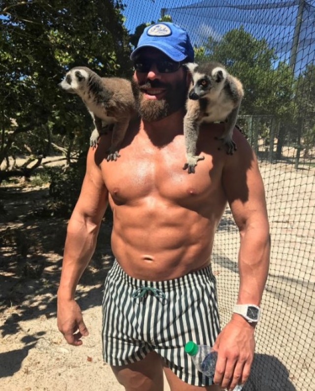 Danbilzerian2