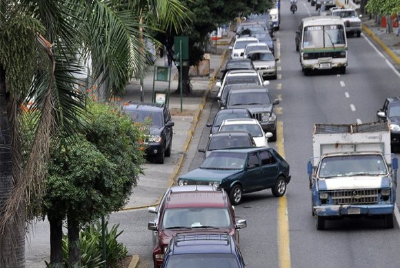 Foto: Colas en gasolineras, Barquisimeto, 22 de marzo