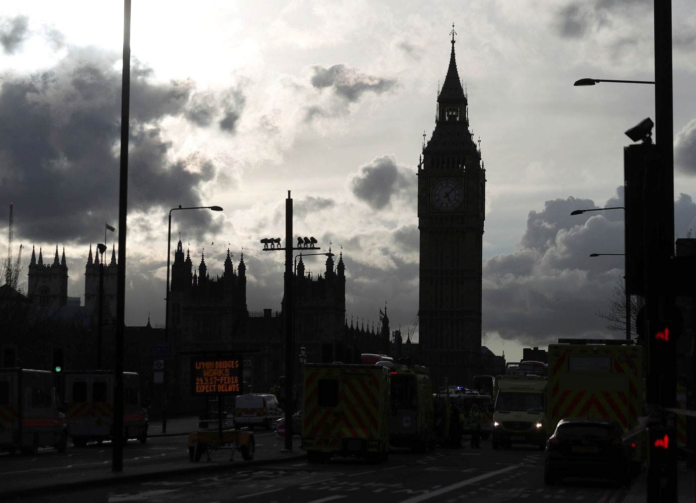 Atentado de Londres: Rescatan del río Támesis a una herida grave