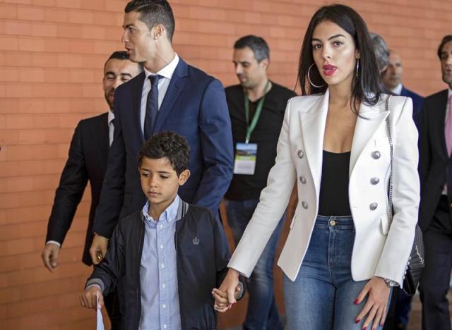 Cristiano Ronaldo e hijo