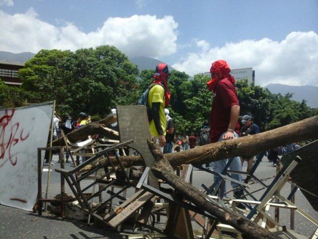 BarricadaAutopista