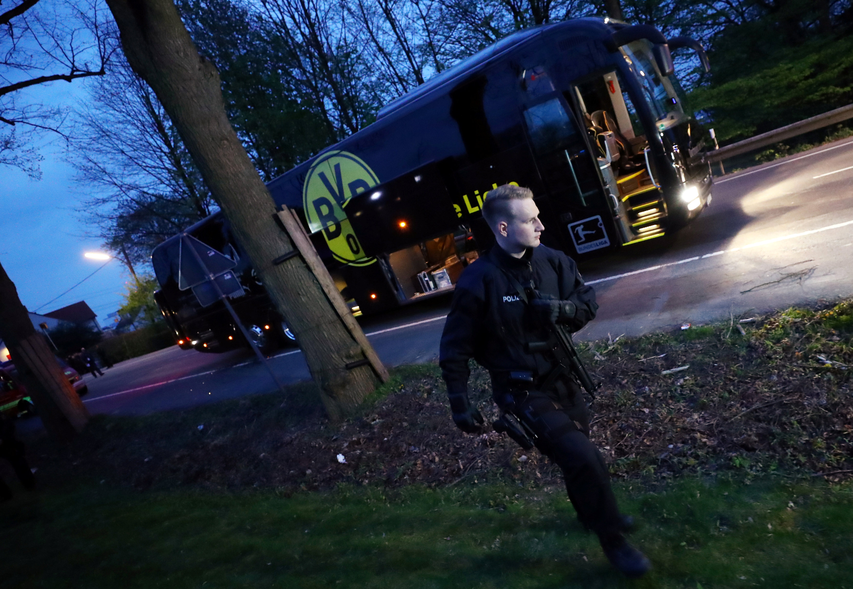 Hallan manuscrito en el lugar del ataque contra el autobús del Borussia