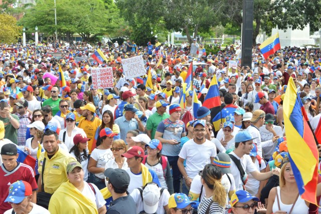 MARCHA 19 ABRIL  (3)