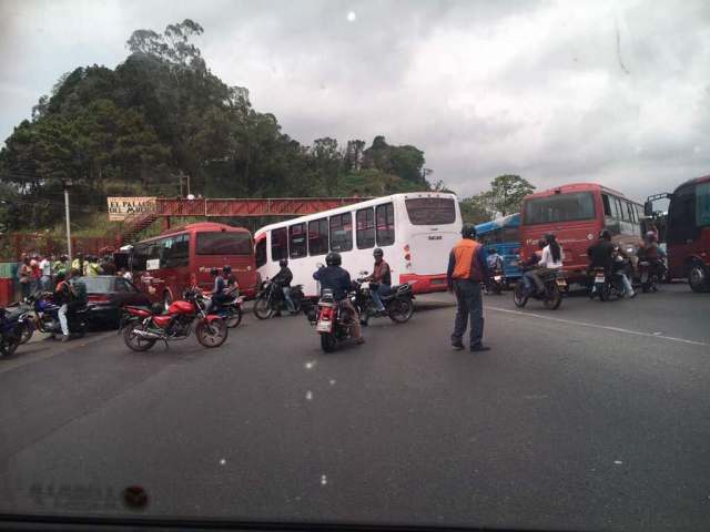 GNB tranca panamericana