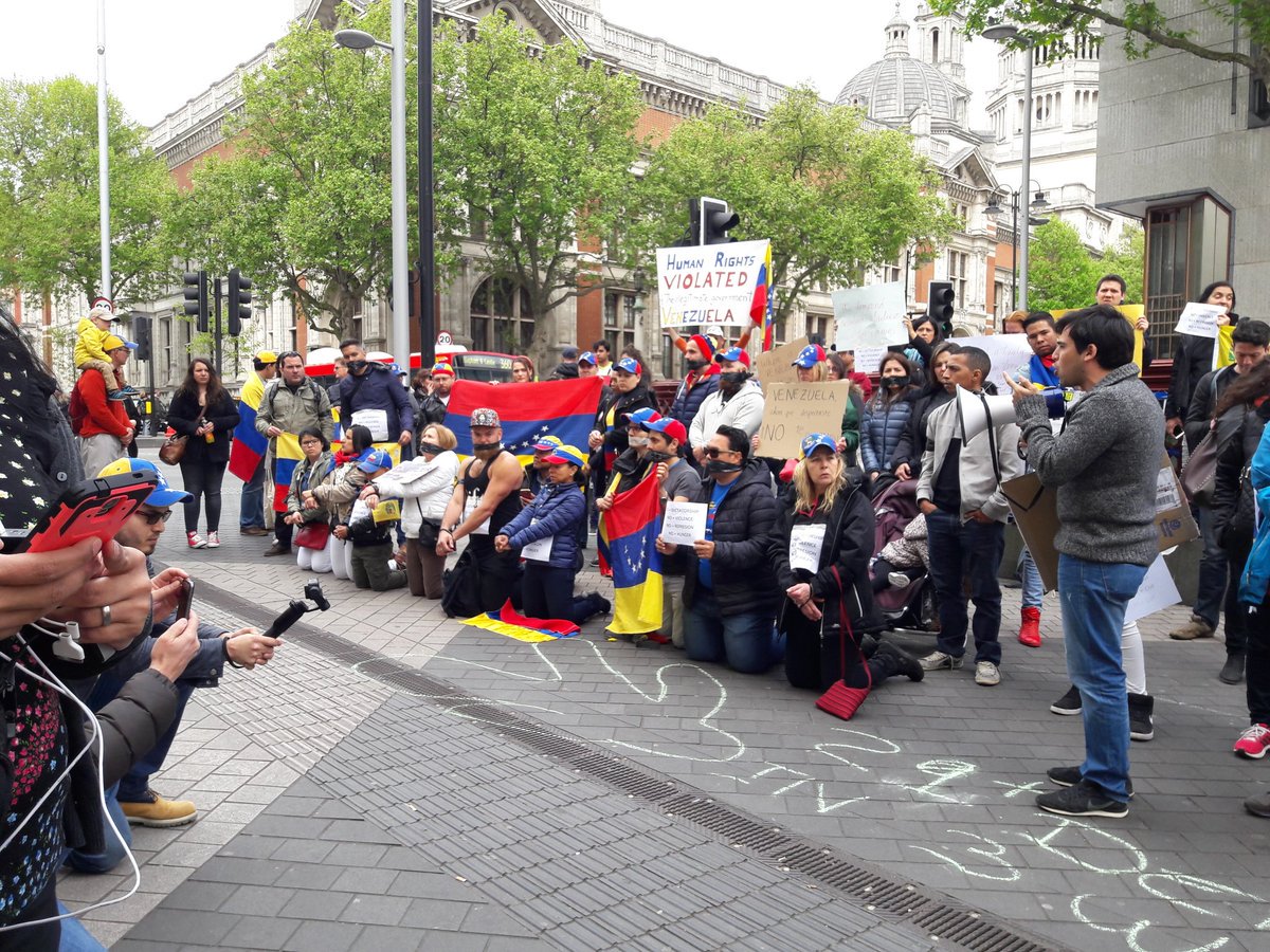 En varias ciudades del mundo piden #NoMás muertes de venezolanos en protestas (Video + Fotos)