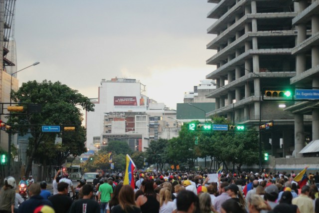 Venezolanos acudieron a la vigilia en honor a los caídos. Foto: La Patilla 