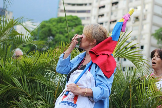 Venezolanos acudieron a la vigilia en honor a los caídos. Foto: La Patilla 