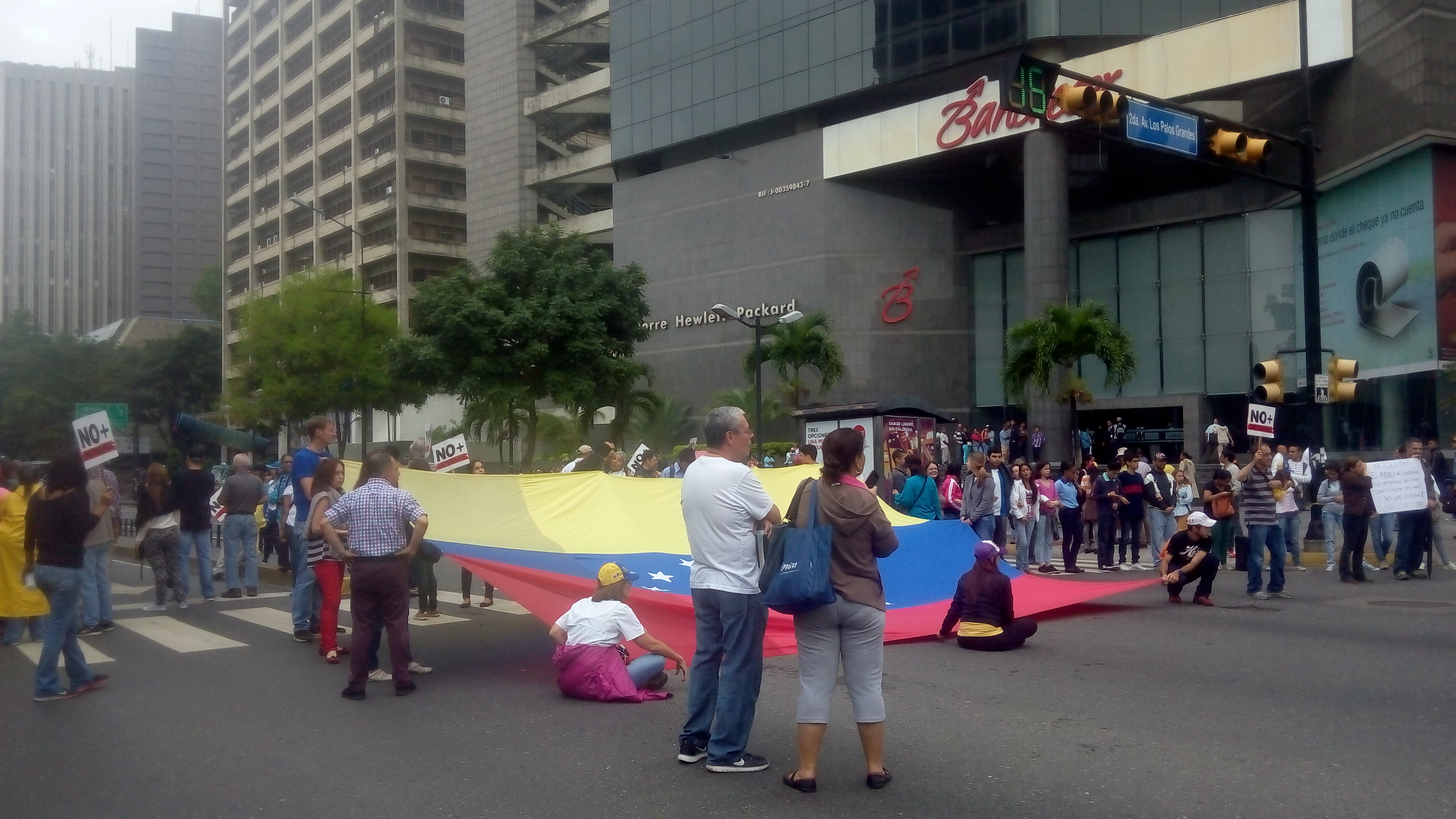 En Los Palos Grandes también se sumaron al Trancazo #2May