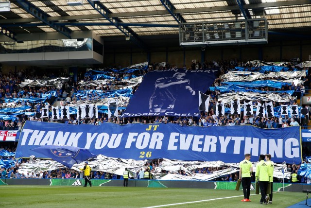 John Terry se despidió en el minuto 26 del partido contra el Sunderland (Foto: Reuters)