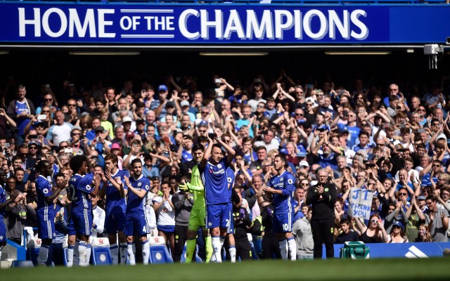 John Terry se despidió en el minuto 26 del partido contra el Sunderland (Foto: Reuters)