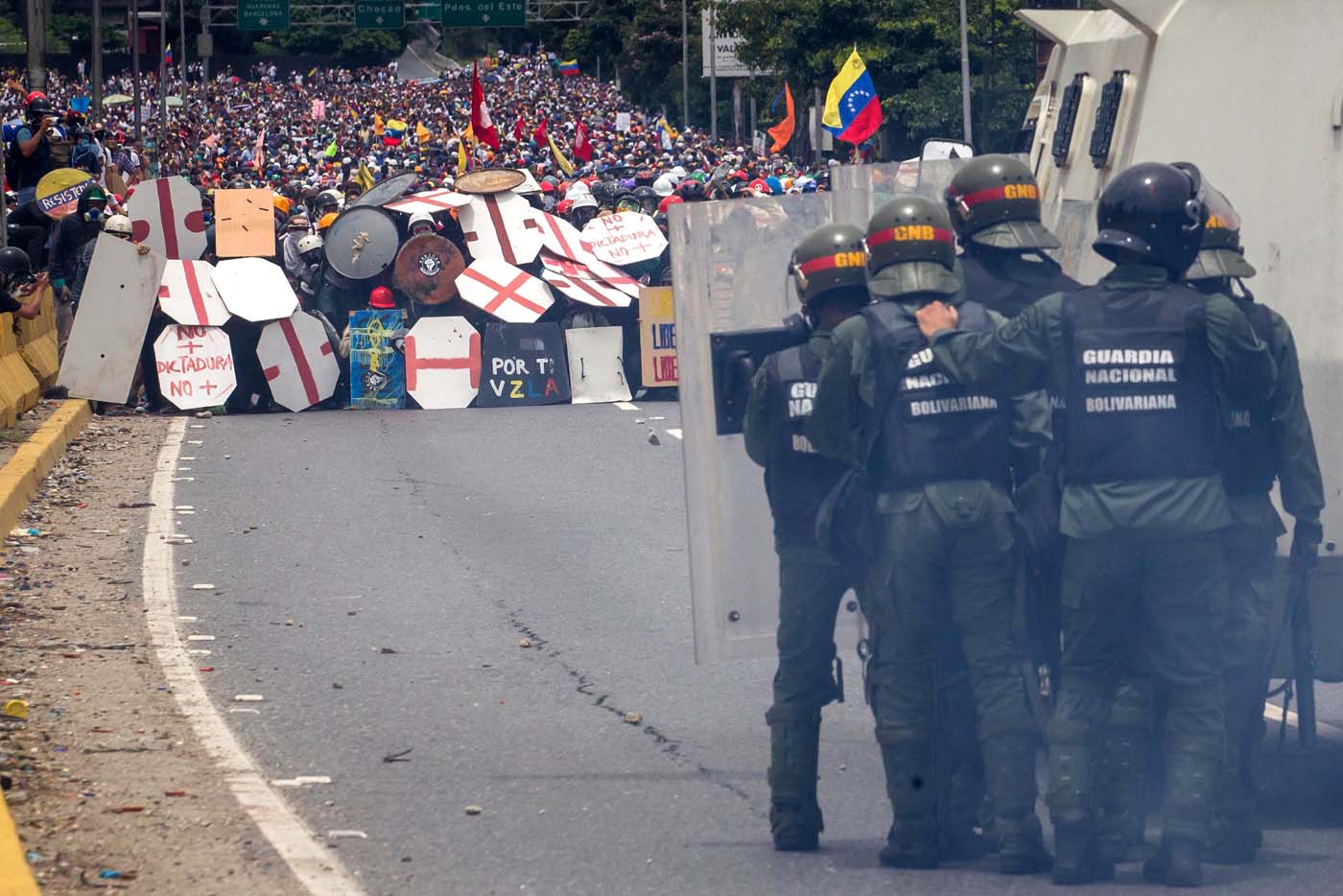 Cinco escenas de violencia durante las protestas del #3May