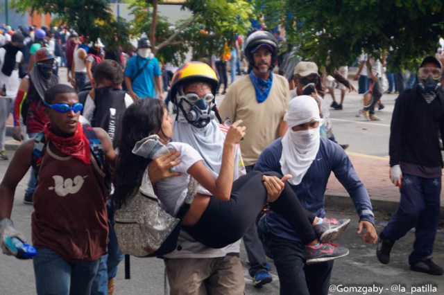 GN efectuó fuerte represión en Caracas este 3 de mayo. Foto: LaPatilla.com / Gabriela Gómez