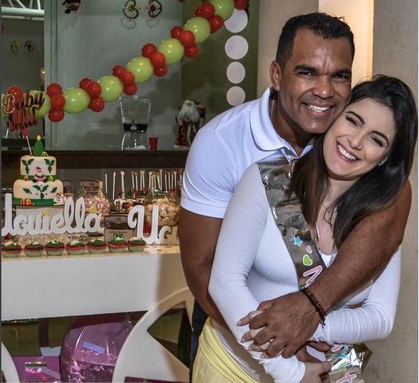 Daniella Navarros y Ugueth Urbina revelan el rostro de su hermosa bebé