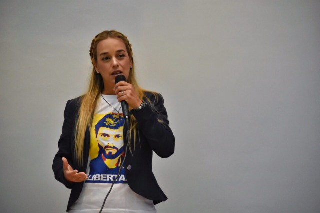 La defensora de los Derechos Humanos Lilian Tintori 